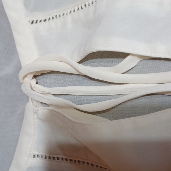 Daniel Rainn sheer top - Picture 10 of 16